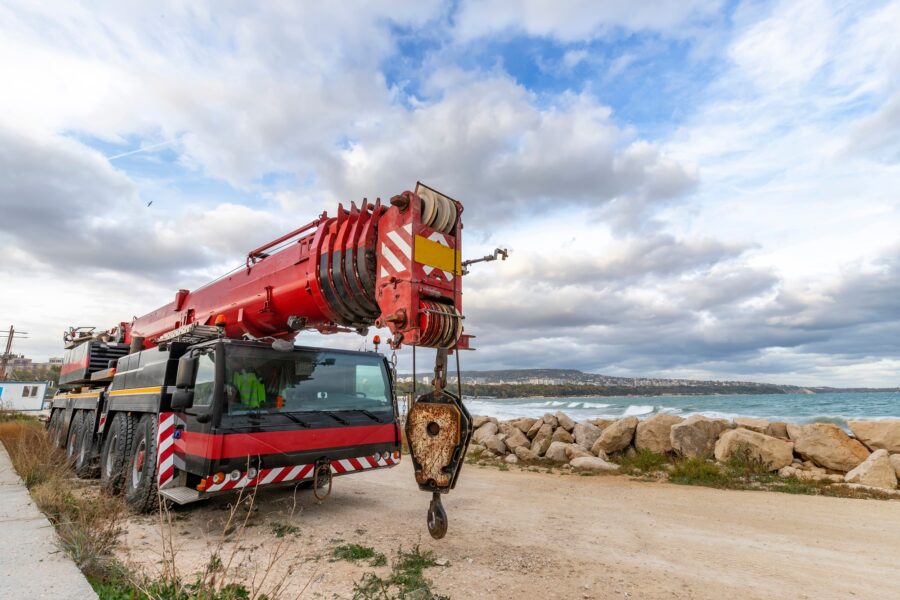 Energy Estimating Simplified: Essential Categories You Need to Know 5 Heavy duty mobile crane